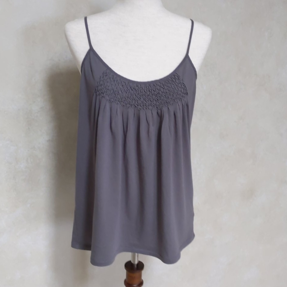 Gap Beaded Tank